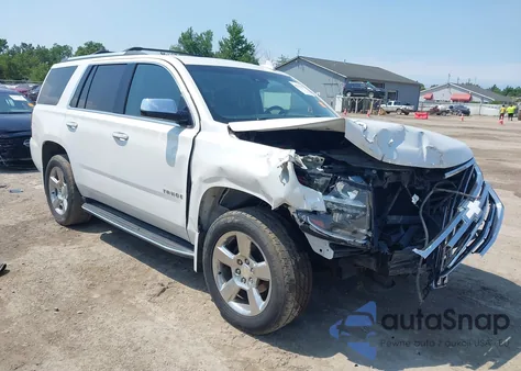 2017 Chevrolet Tahoe Premier z USA, uszkodzony, nr VIN 1GNSKCKC8HR246739